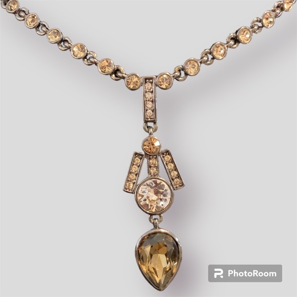 COPY - Remarkable Givenchy Jewels - Picture 6 of 15